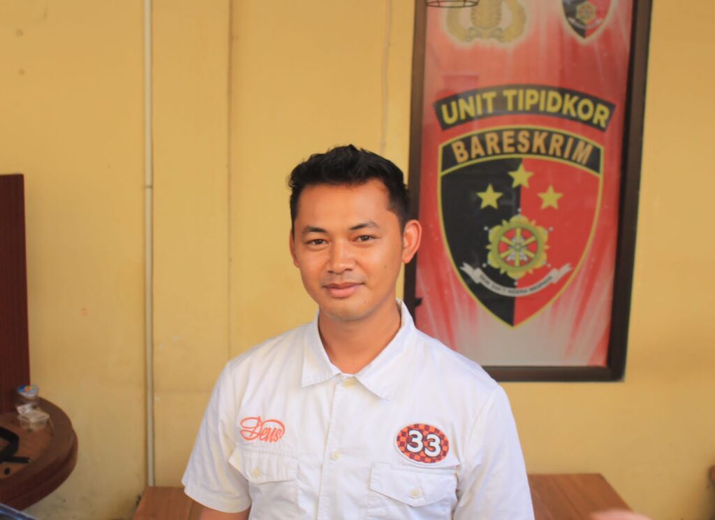 Kasatreskrim Polresta Mataram, AKP Regi Halili saat di temui di unit tipidkor Polresta Mataram.