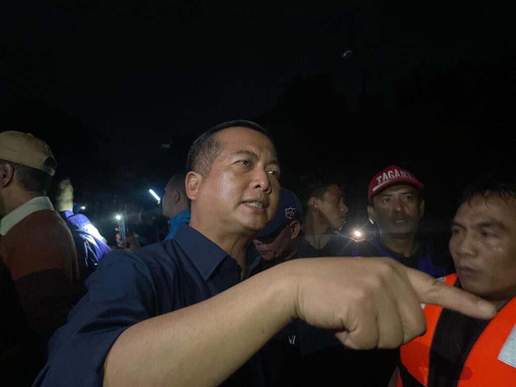 "Gubernur NTB meninjau secara langsung kawasan terdampak banjir di Kota Mataram